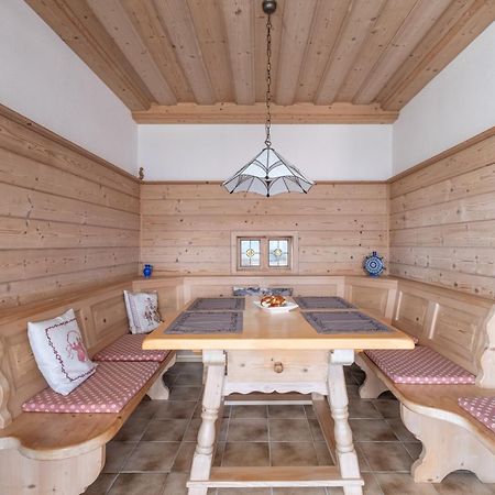 Gemuetliches Wohlfuehl-Apartment Mit Perfektem Seeblick Diessen am Ammersee Bagian luar foto